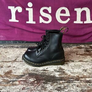 Brand New Unused Dr. Martens 1460 Boots Womens 5
